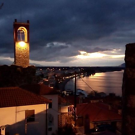 Sideroporta Castle Nafpaktos Guest House ภายนอก รูปภาพ